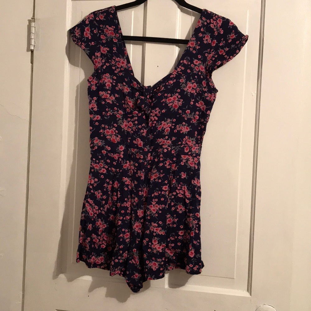 Floral romper!!!